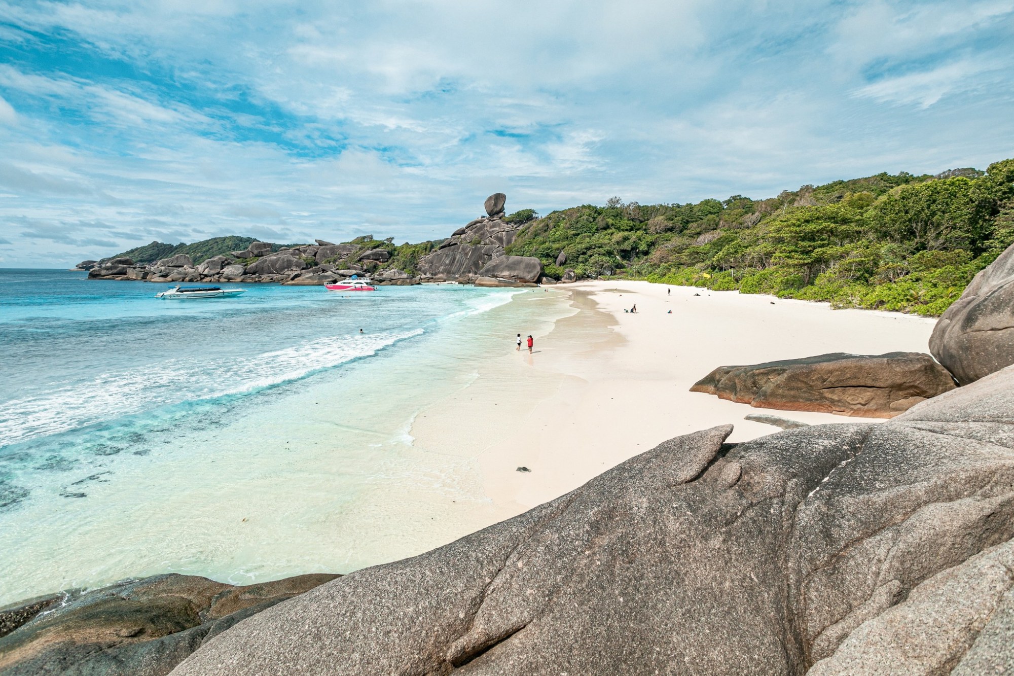 White-sand beach and turquoise bay at Similan Island No. 4