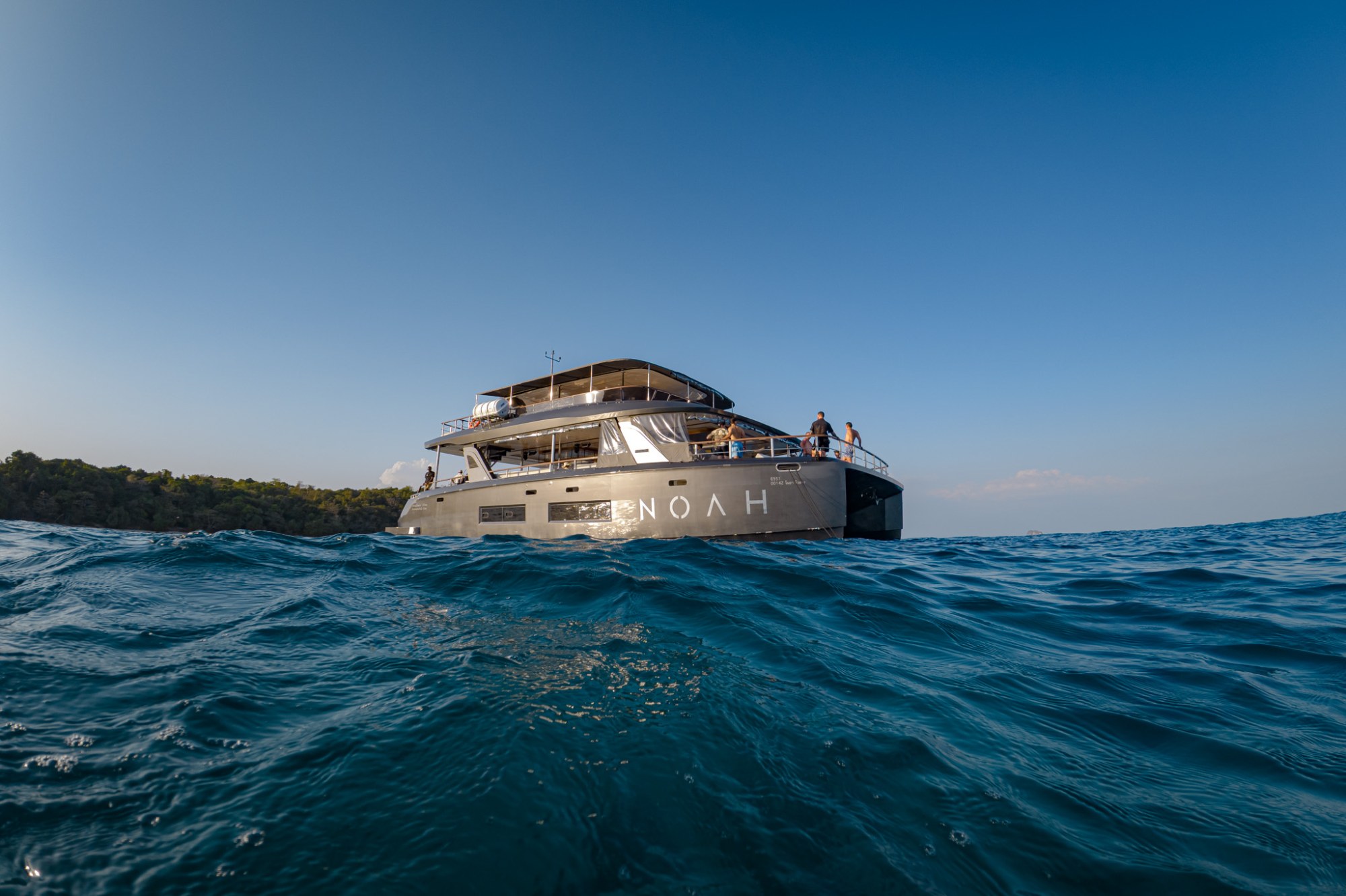 Futuristic Noah Yacht on a luxury Phi Phi and Maiton day trip