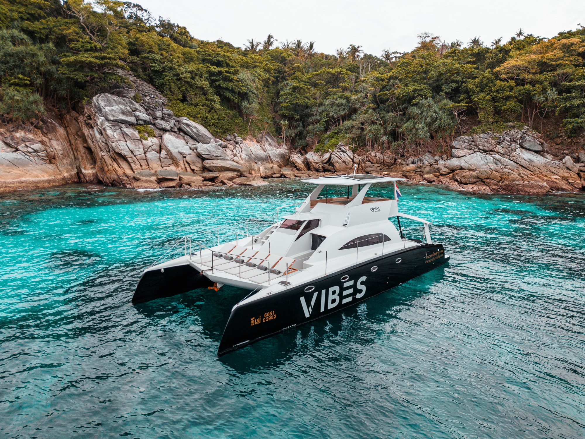 Vibes Catamaran Yacht premium Similan Island day trip